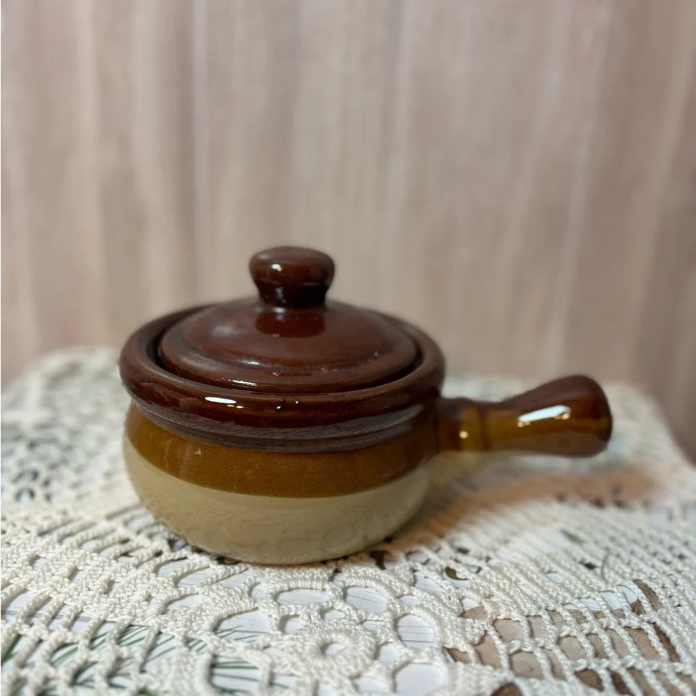 Stoneware Chili French Onion Soup Bowl with Lid And Handle